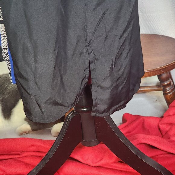 Coldwater Creek Black White Blue Slevless V Notch Native Print Poly Top Sz 1X 18 - Picture 10 of 16